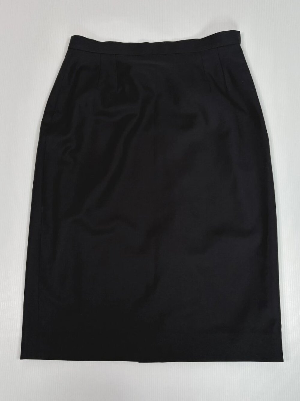 AQUASCUTUM women's virgin wool skirt size 10
